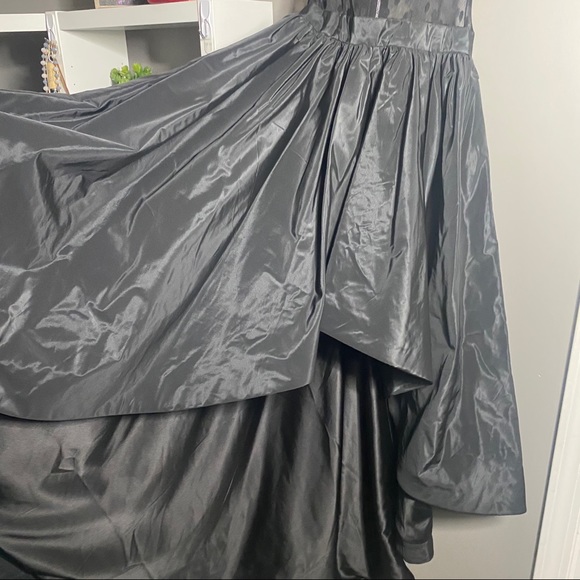 WORN TWICE - BEBE HIGH LOW - Picture 2 of 5